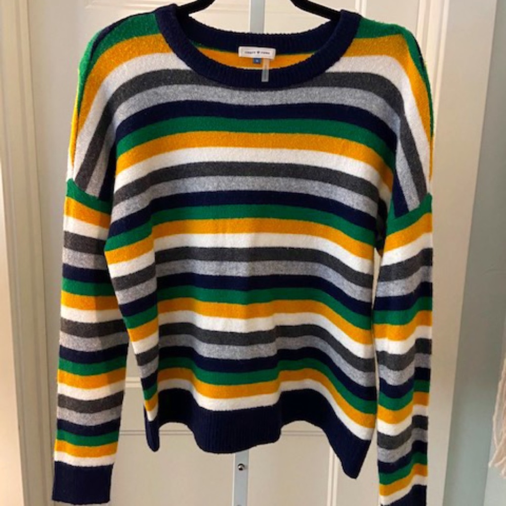 Court & Rowe Stamford striped sweater size SMALL